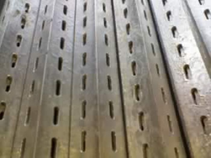 ANGULOS MULTIPERFORADOS - 