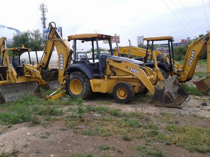 Maquinaria de Cosntruccion - JD CASE CAT