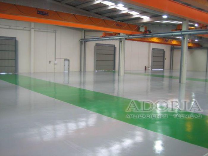 Pavimentos continuos de resina epoxi - 