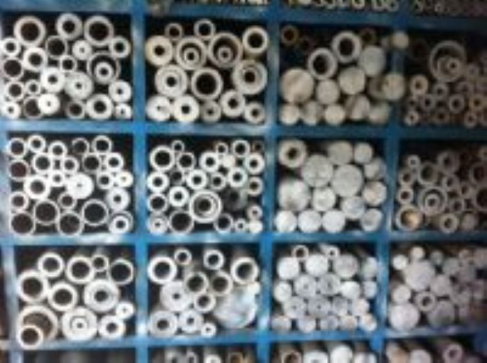 BARRAS HUECAS - SUMINISTRO DE METALES