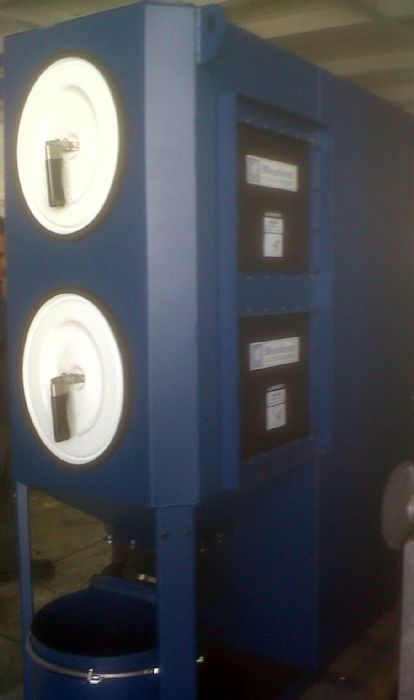 COLECTORES DE POLVOS Y HUMOS DE SOLDADURA - DONALDSON