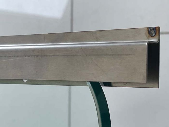 Corte En Acero Inoxidable - 