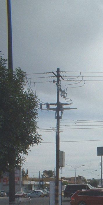 Poste de Madera - La Reforma