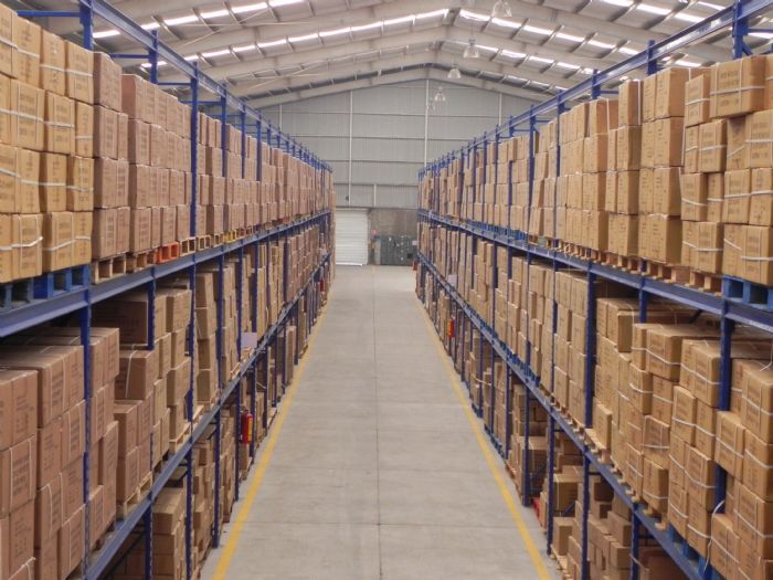 Almacenaje y Distribucion - Sistemas Integrales de Logistica y Almacenamiento 