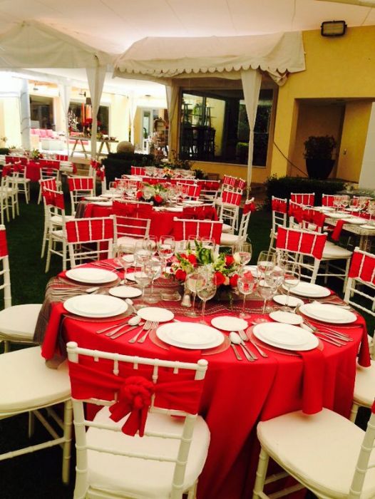  Alquiler  de equipo  de  banquetes, carpas, tarimas,  lounge,  vintage , whas  y más. - 