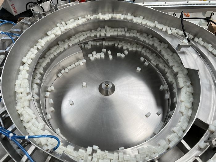 Tazones vibratorios/Orientadores de partes - Pigore Ingeniería