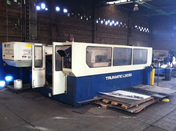 LASER USADO TRUMPF L3030, 1998. - TRUMPF