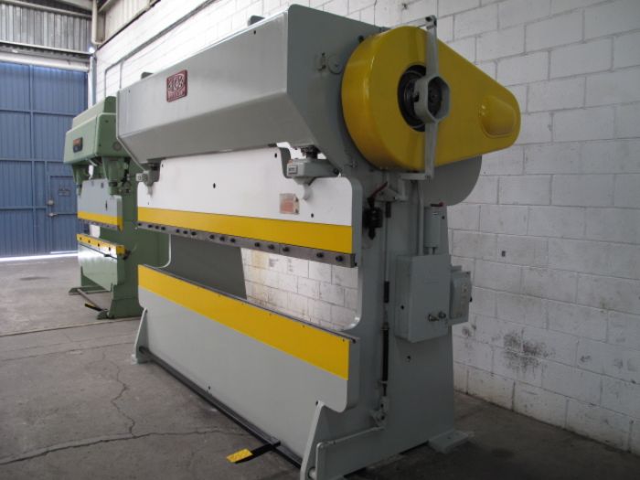 Dobladora mecanica  Chicago 75 tons x 10´ - Chicago