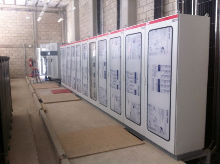 Diseño, Elaboración e Instalación de tableros de distribución, fuerza y control. - ABB, Siemens, Schneider