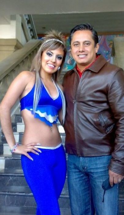 SERVICIO DE EDECANES - MOVIENDO TU IMAGEN S DE RL DE CV