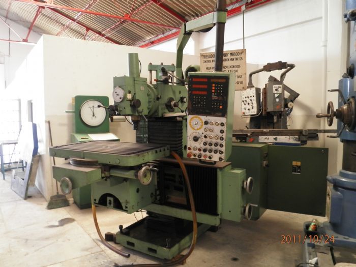 FRESADORA MAHO - MAHO-800-P