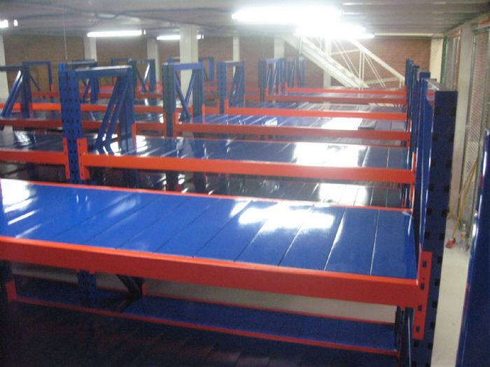 FABRICANTES DE RACKS - RACKSARE