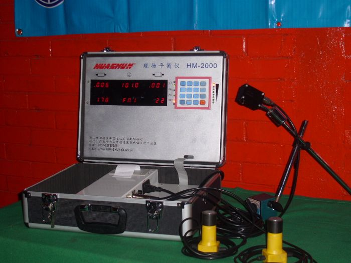 BALANCEADOR DE CAMPO ELECTRONICO - HUASHUN