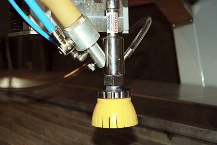 CABEZAL FLOW - FLOW WATERJET