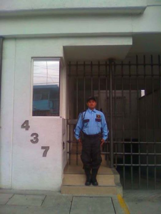 GUARDIAS INTRAMUROS - 