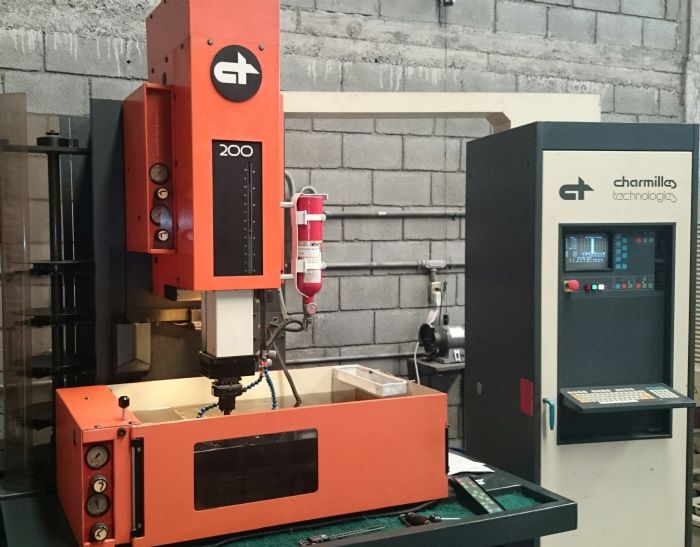 ELECTROEROSION POR HILO - Charmilles y Charmilles 4000