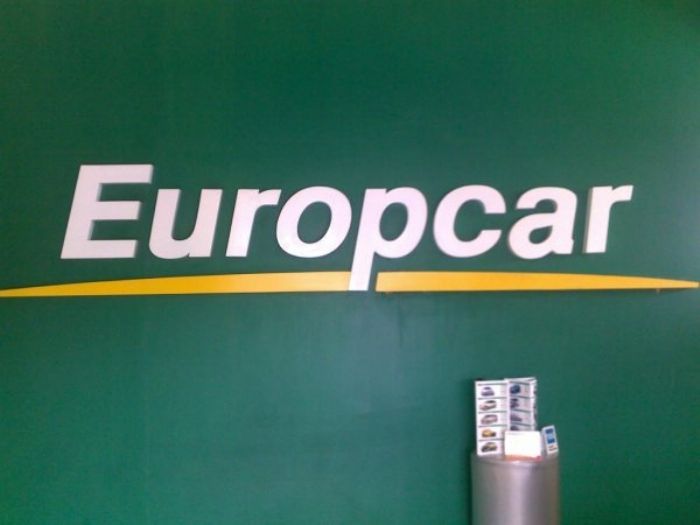 RENTA DE AUTOS - EUROPCAR