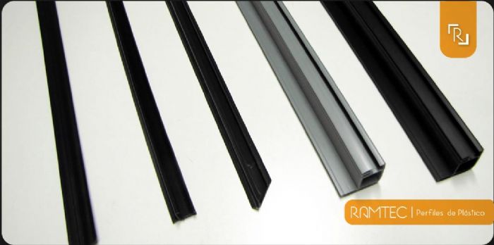 EXTRUSION DE PLASTICO - RAMTEC