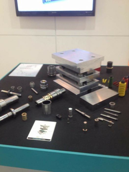 FABRICACION DE TROQUELES - 