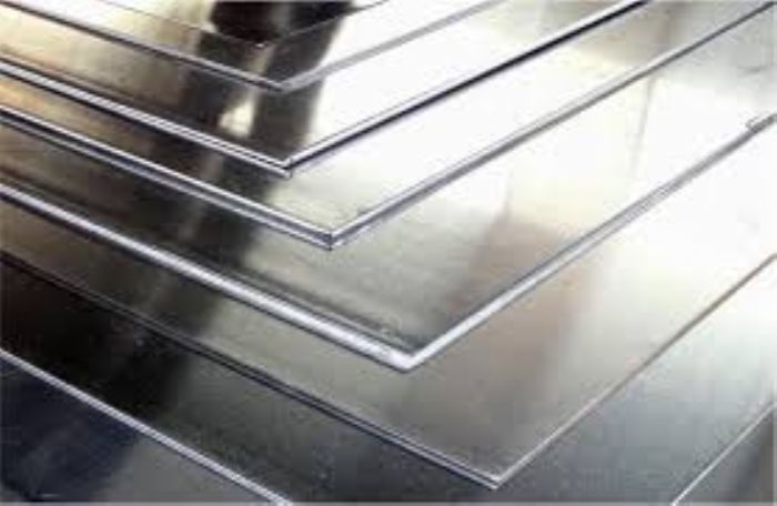 ACERO INOXIDABLE TUBERIA Y PLACAS - OUTOKUMPU, ETC. 