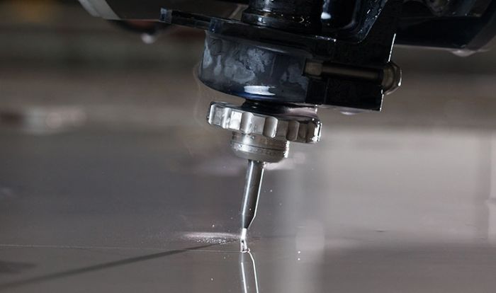 CABEZAL DE CORTE 2D - FLOW WATERJET