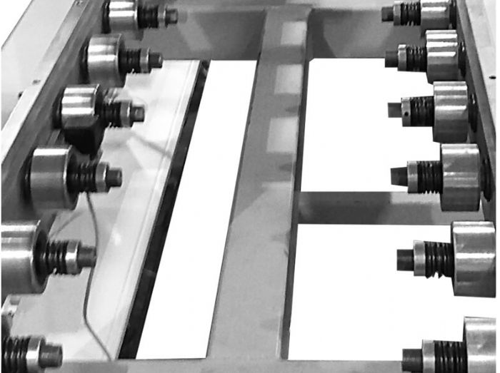 Transportadores de rodillos free flow de rodajas - CONVEYOR SYSTEMS