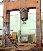 PRENSA HIDRAULICA - HECHIZA